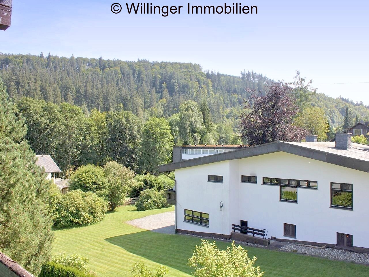  Obergeschoss Aussicht vom Balkon