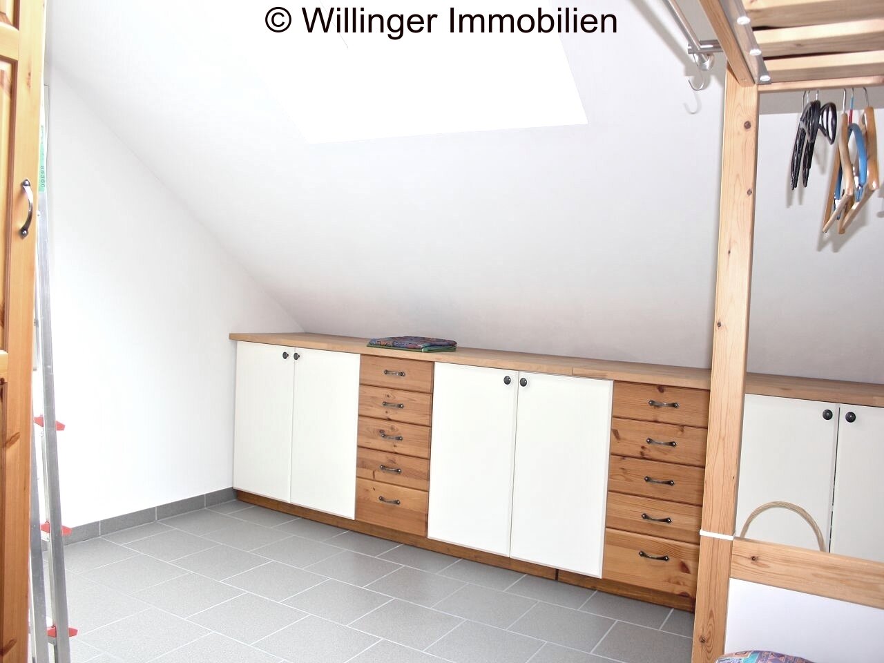 . Schlafzimmer